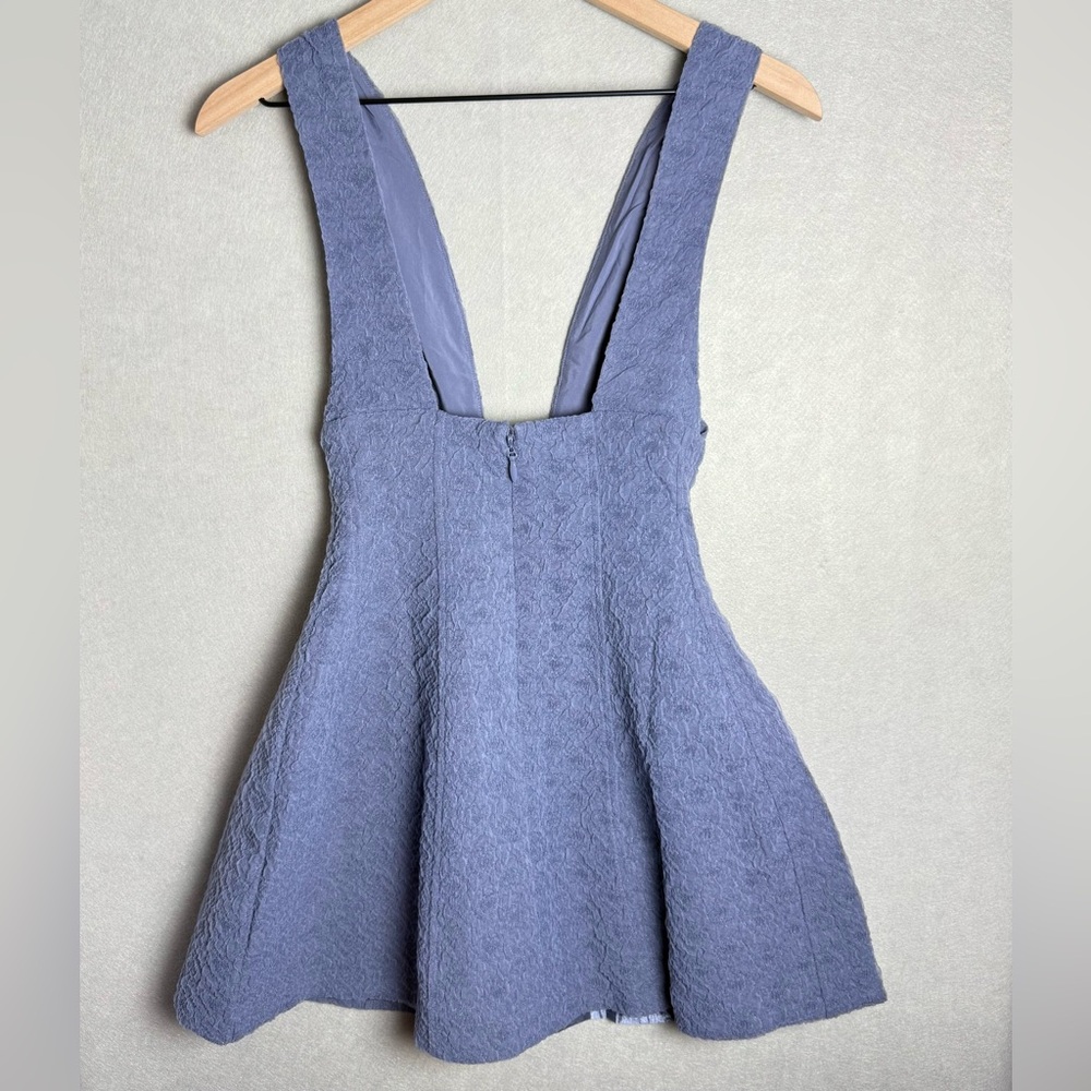 Weworewhat Womens Textured Deep V-Neck Fit and Flare Mini Sundress Blue size 0 - Picture 2 of 10